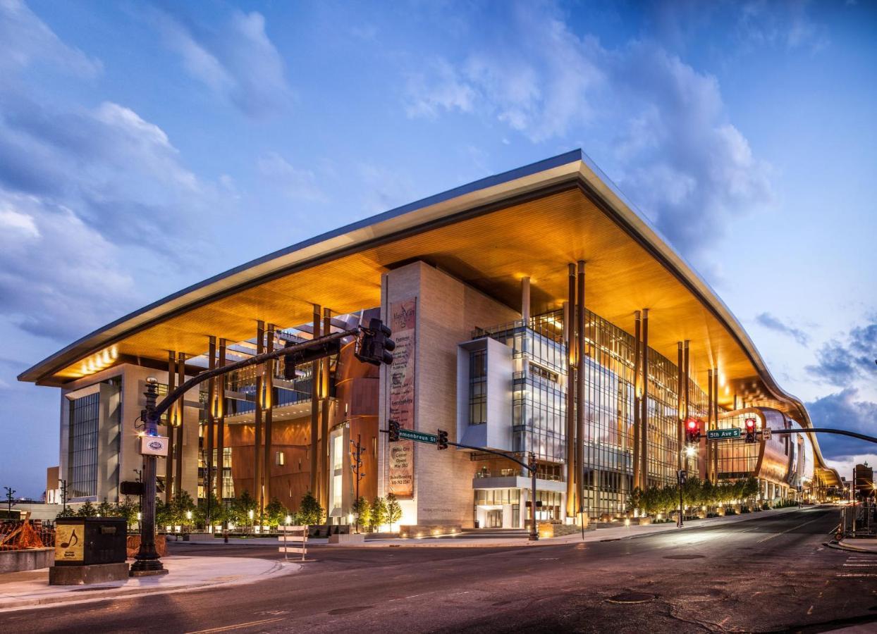 Loews At Vanderbilt Plaza 4* Nashville